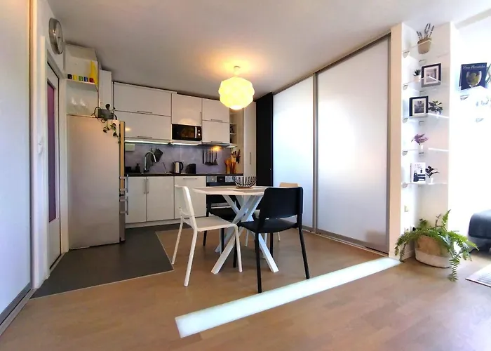 Apartment Lila